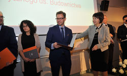 Od prawej Lucyna Olborska (PCA), Kamil Kiejna (PSPS), Anna Wilczewska (GUNB) (fot. Robert Korybut-Daszkiewicz)