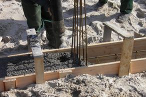 Deskowanie ogranicza straty betonu (fot. KMR)