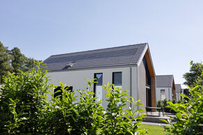 Wevolt X-Tile zapewnia elegancki wygląd dachu, który harmonijnie komponuje się z architekturą budynku (fot. Wienerberger)