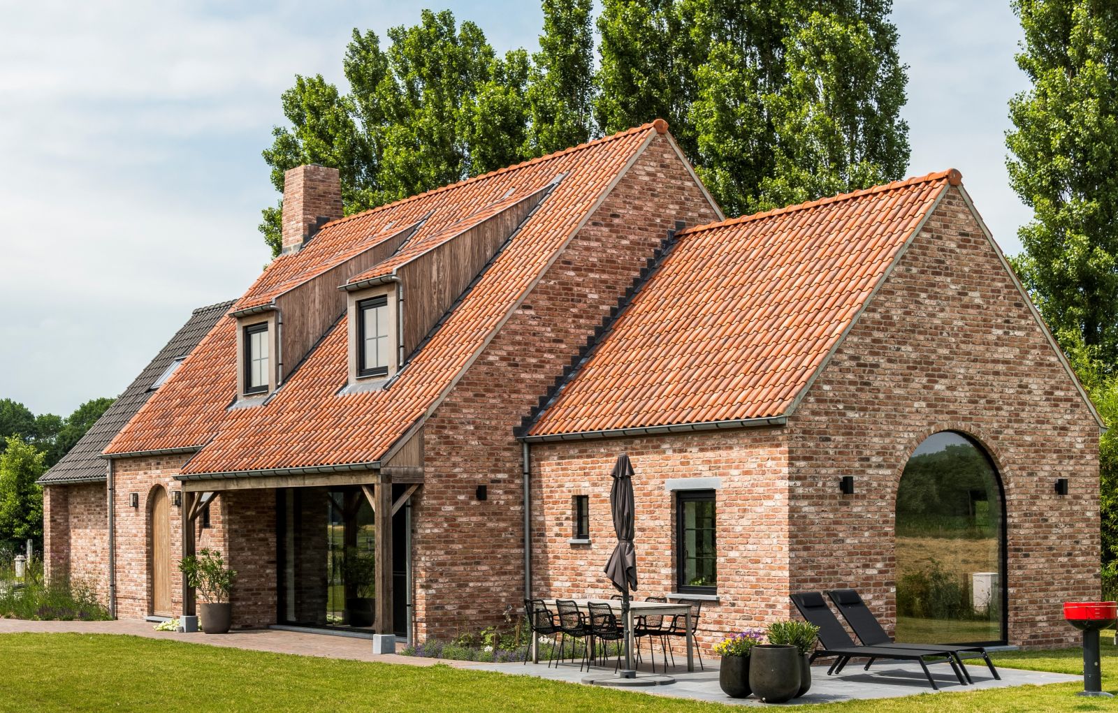 Dachówka OVH Vario (fot. WIENERBERGER)