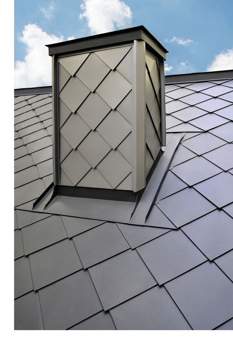Montaż paneli dachowych KARO odbywa się szybko i sprawnie (fot. Blachy Pruszyński)